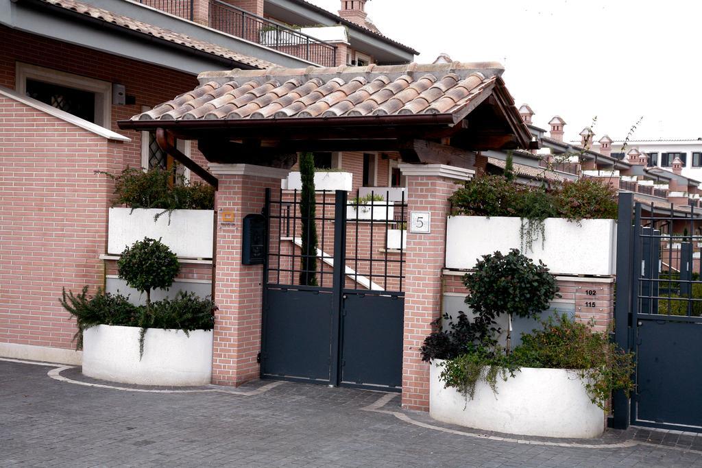 Domus Anagnina Villa Чампино Екстериор снимка