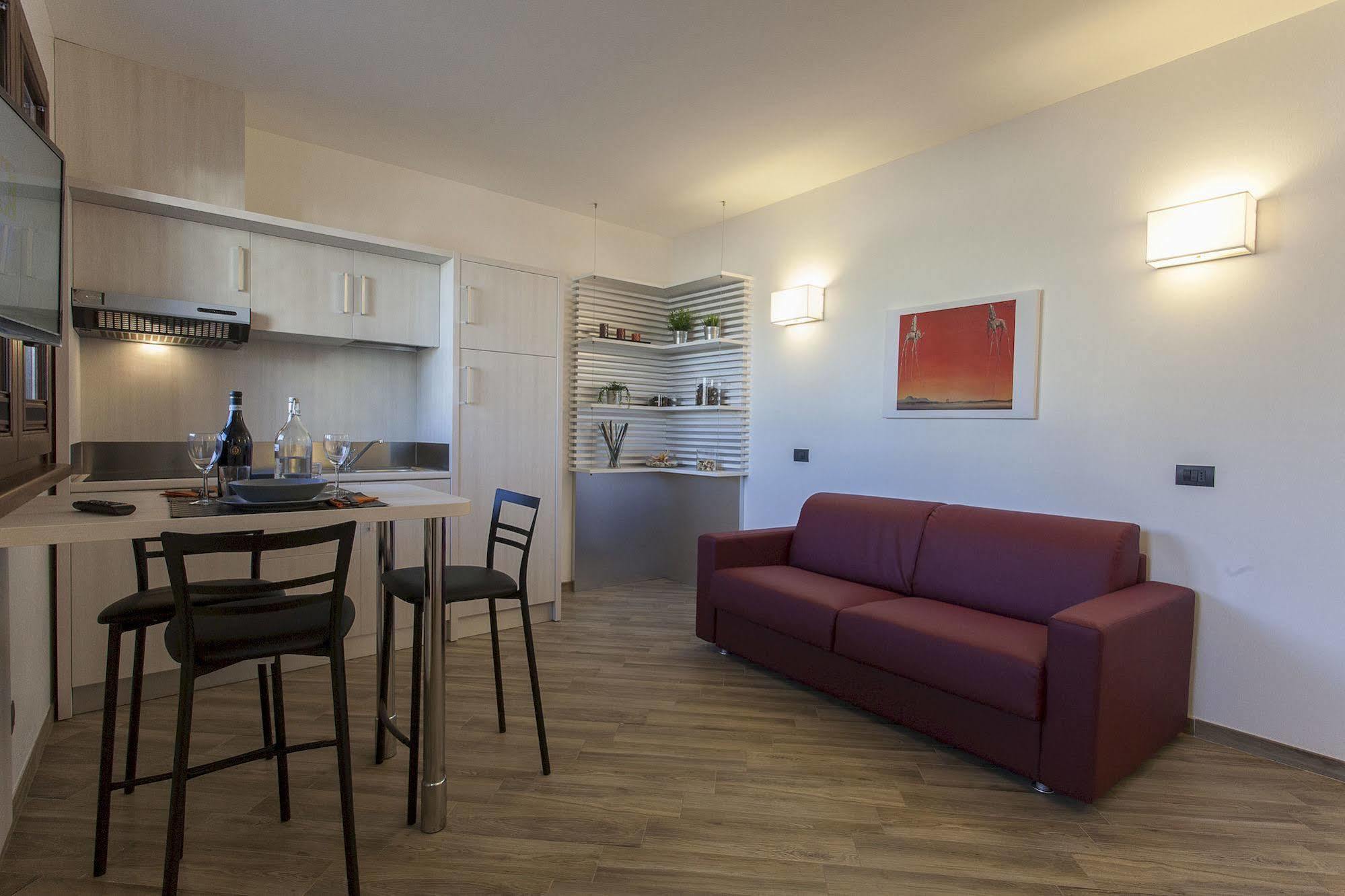 Domus Anagnina Villa Чампино Екстериор снимка