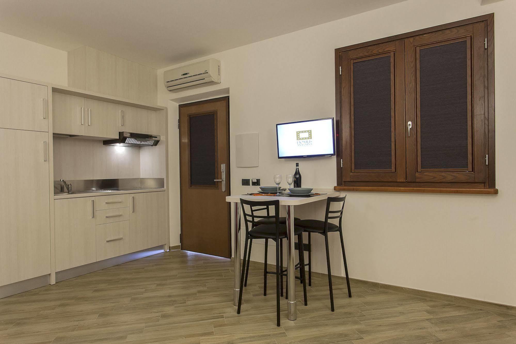 Domus Anagnina Villa Чампино Екстериор снимка